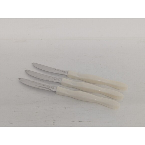 Cutco 1759 KA Table Knife Pearl White Handle Serrated Steak Knife USA LOT OF 3 - Picture 1 of 5